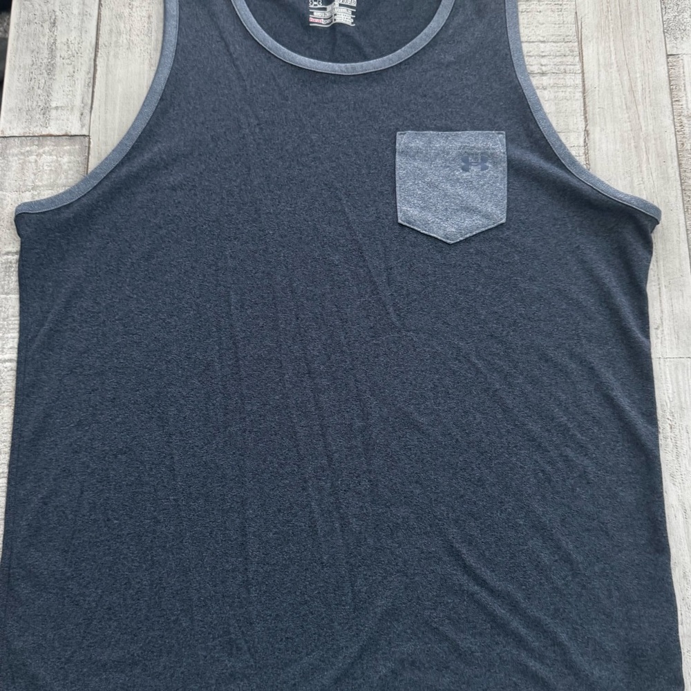 Under Armour Men’s Gray & Blue Athletic Tank Top
